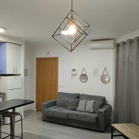 Apartment Centre & Parking Malaga